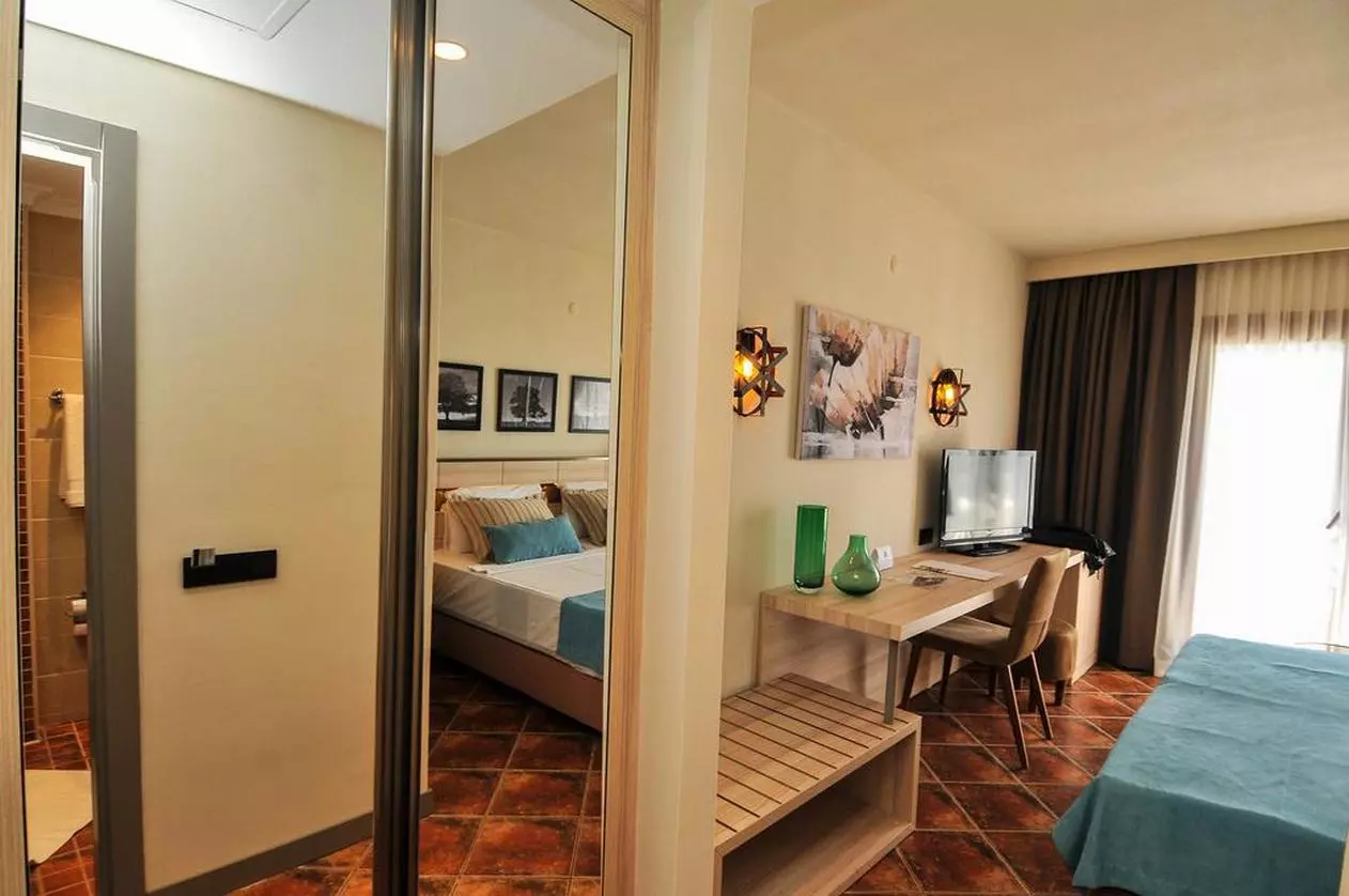 greenbeach_shabaviz (4).jpg